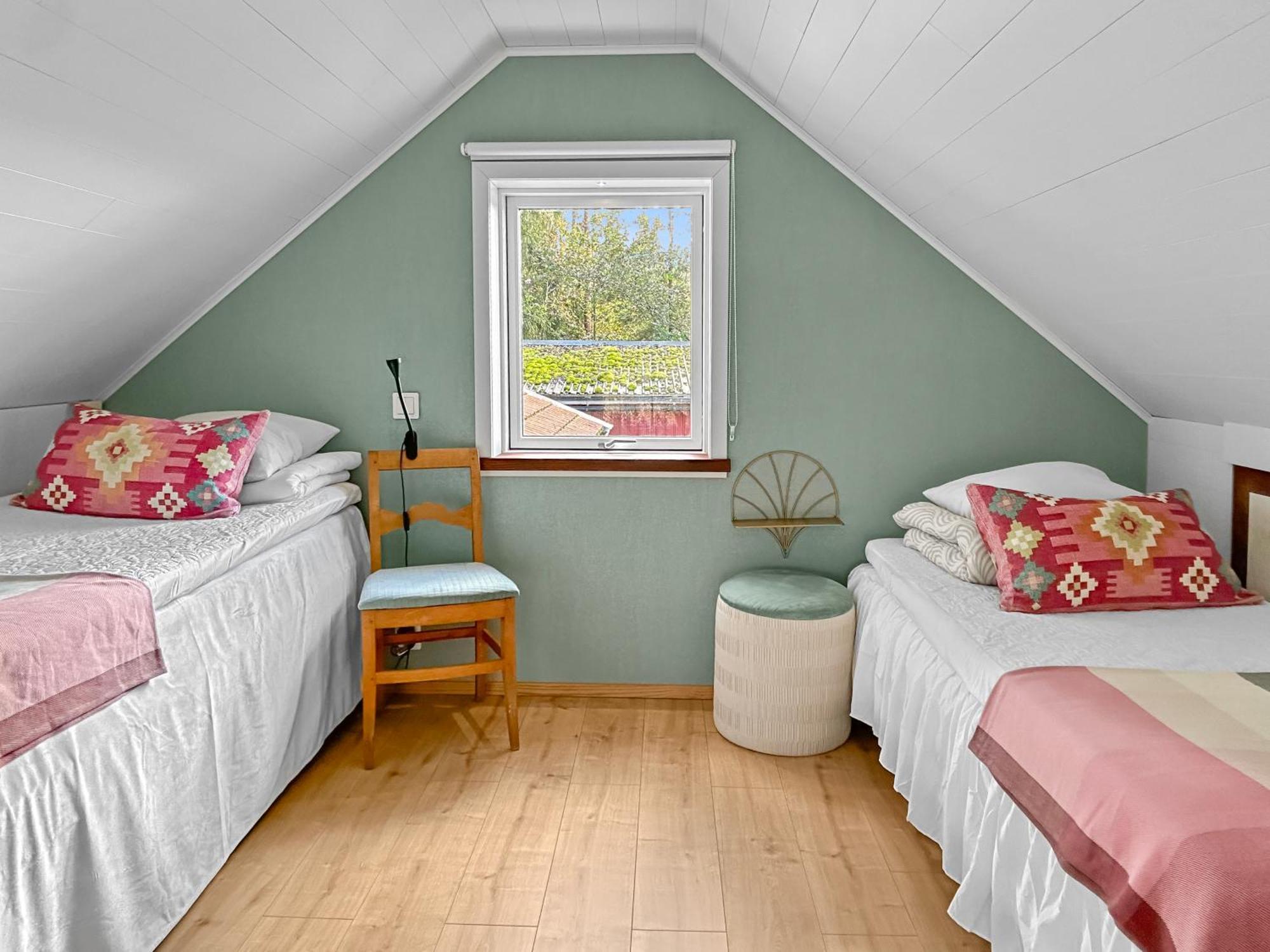 The Blomsholm Cabin - Recharge Your Electric Car Stromstad Ngoại thất bức ảnh